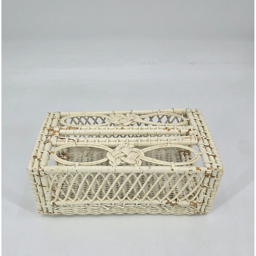 Vintage White Wicker Tissue Box Cover Rattan Holder Shabby Chic Cottage Decor
